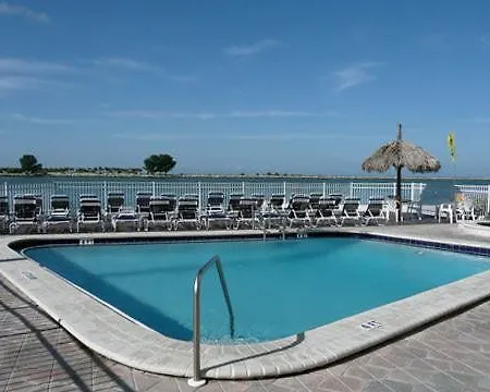 Gulfview Hotel - On The Beach 